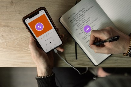 Unit 1 Listening worksheet Interchange 1 | Genially